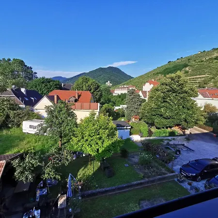 Hartl * Spitz an der Donau