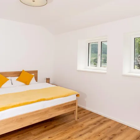 Hartl * Spitz an der Donau