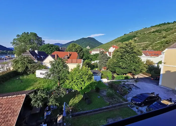 Hartl * Spitz an der Donau