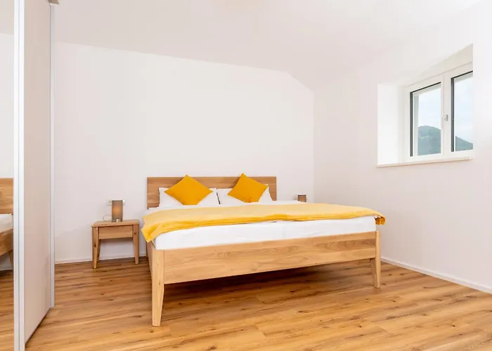 Hartl * Spitz an der Donau