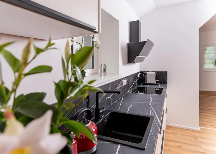 Hartl * Spitz an der Donau